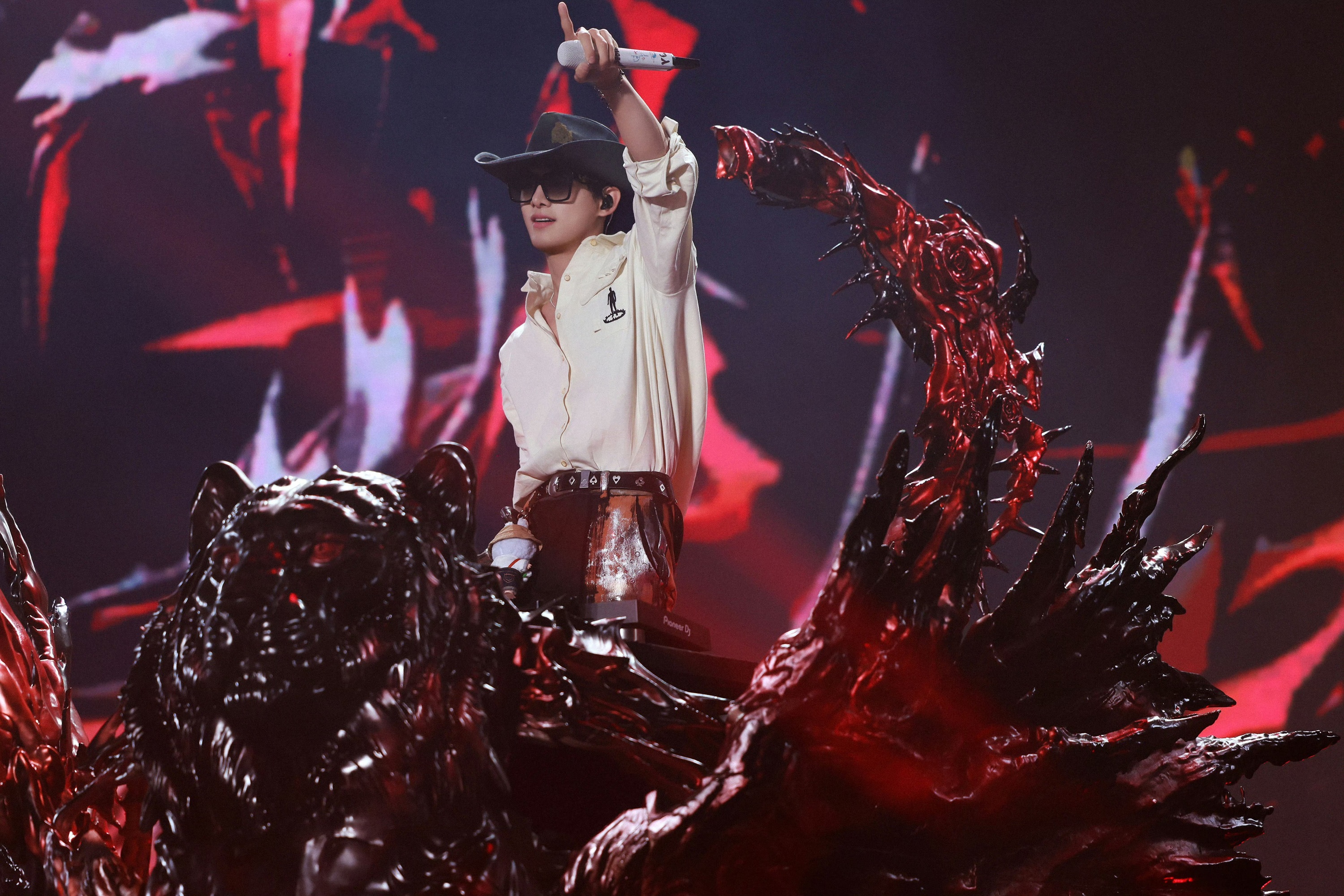 姚琛的音乐舞台进化论 “万里挑一”特别派对引万众期待(姚琛参与创作的歌曲)