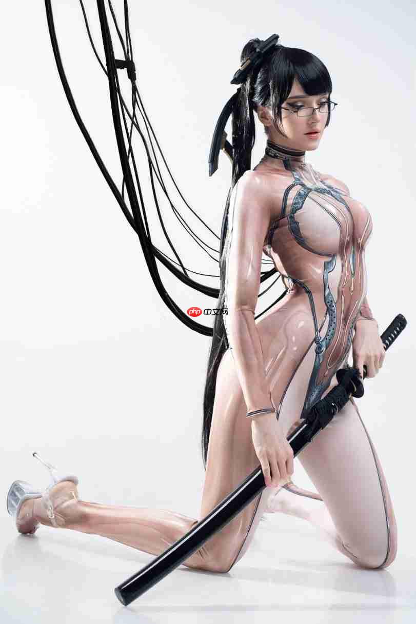 把持不住! 国外知名模特穿透明装战衣cos《剑星》伊芙