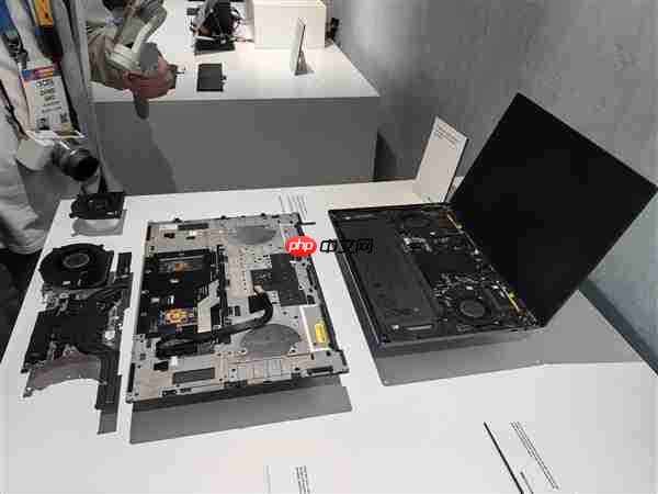 戴尔重新推出XPS笔记本：双层OLED屏 配酷睿Ultra 3系列处理器