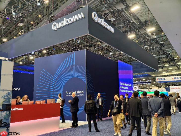 高通安蒙亮相联想Tech World：可穿戴等全新个人AI设备有着巨大市场潜力