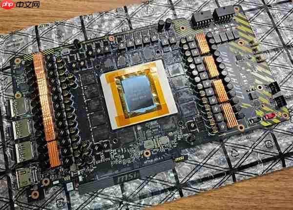 微星旗舰卡皇！RTX 5090 Lightning Z曝光：双12V-2×6接口、40相供电