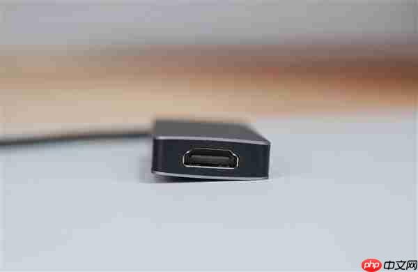 首发自研长江SoC！摩尔线程AIBOOK笔记本图赏