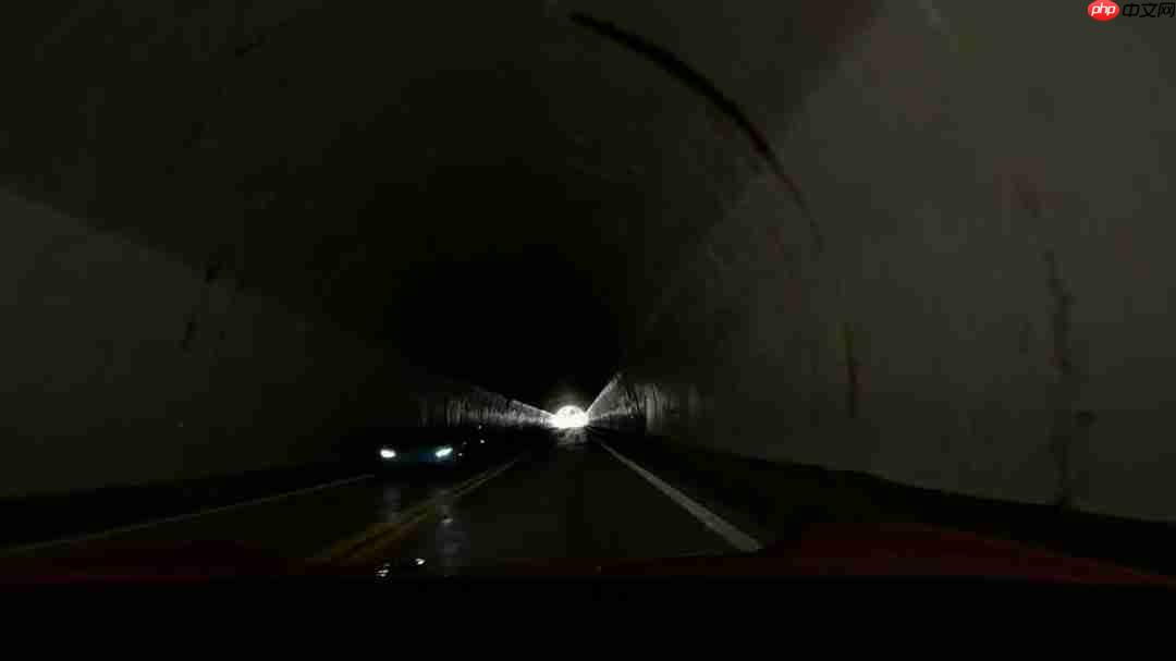 洛杉矶“死亡隧道”!网友开车还原Vince死亡时刻