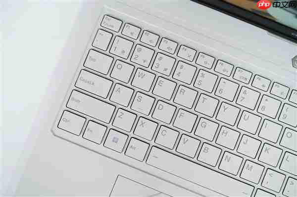 高颜值、高性能双杀!七彩虹Colorfire MEOW橘宝R16 Pro图赏