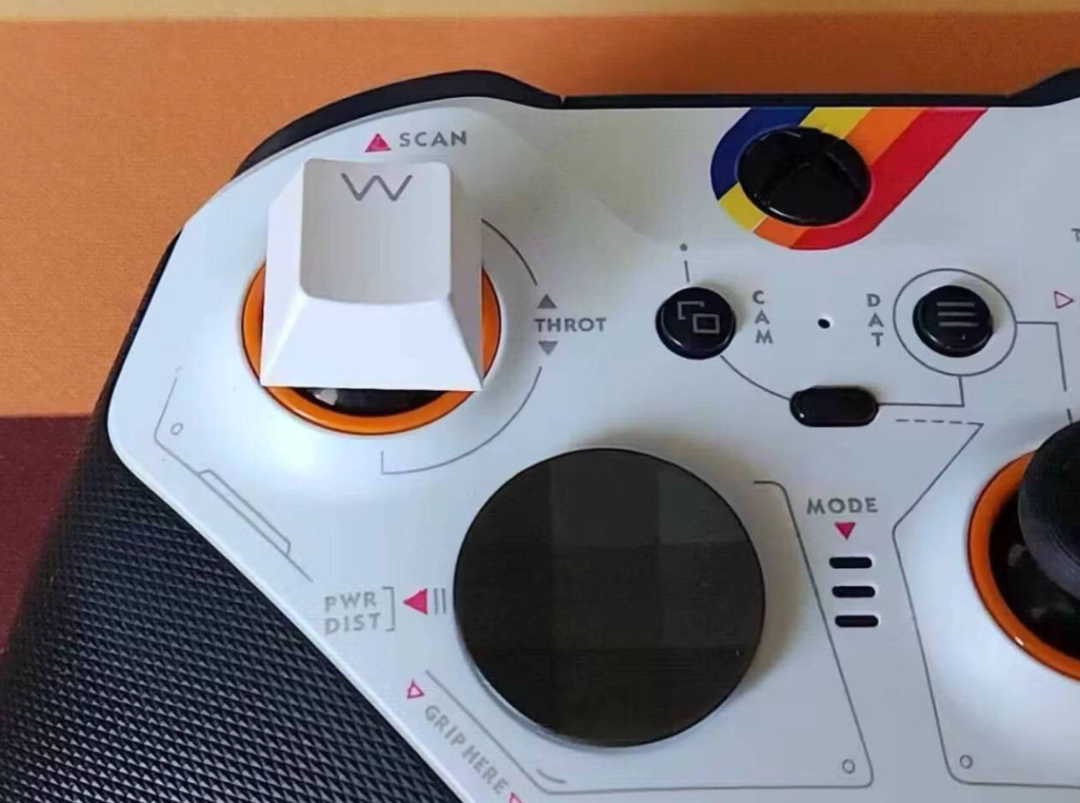 还有高手!《怪物猎人:荒野》再闹笑话:旋转W键