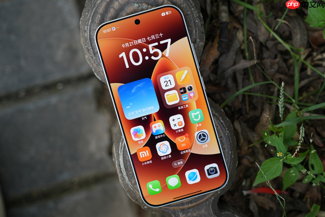 春节前唯一Ultra！小米17 Ultra 发布倒计时，价格或 6299 起