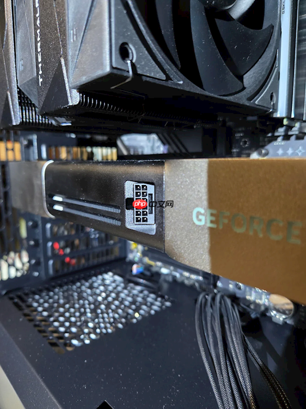 NVIDIA售后双标：1万美元显卡坏了免费换 1千美元的不管