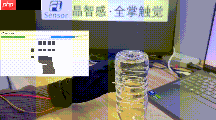 晶智感发布业界首款机器人高密度织物触觉感知手套，兼具耐水洗特性