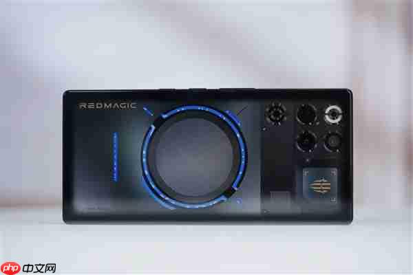 开启手机水冷散热时代!红魔11 Pro+图赏