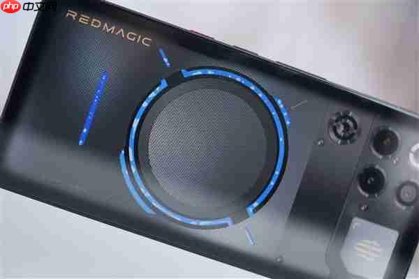 开启手机水冷散热时代!红魔11 Pro+图赏