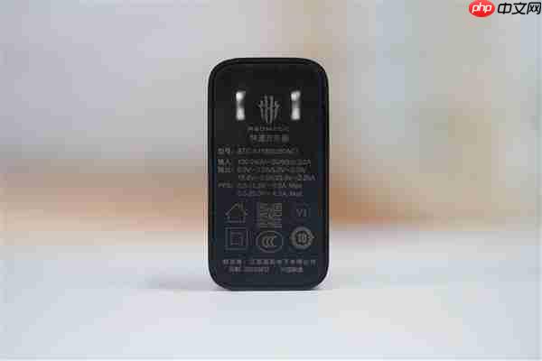 开启手机水冷散热时代!红魔11 Pro+图赏