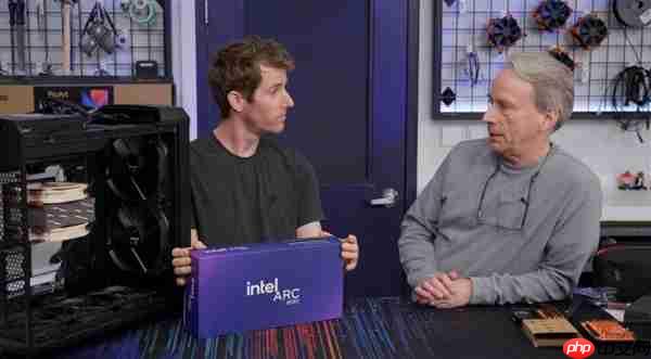 Linux之父Linus配新电脑了!特别要求Intel锐炫B580显卡