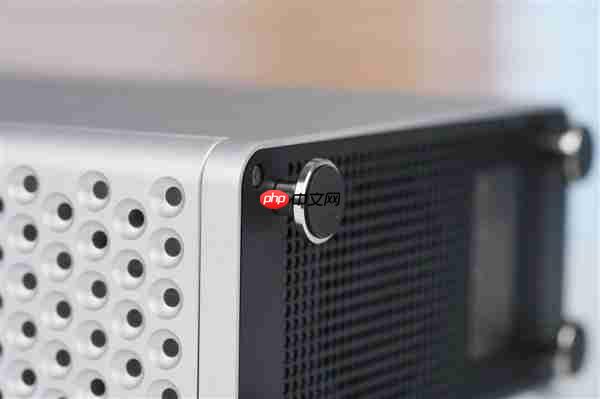 致敬苹果Mac Pro刨丝器!奥睿科Omini Pro迷你机图赏