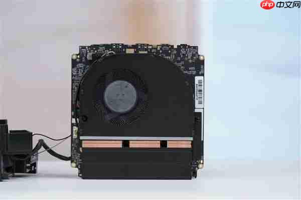 致敬苹果Mac Pro刨丝器!奥睿科Omini Pro迷你机图赏