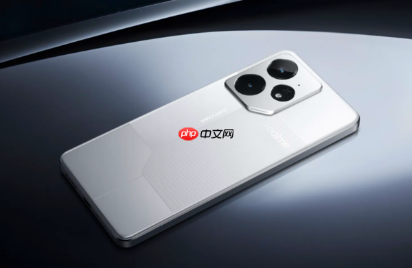 曝真我开案一款1.5K LTPS三星直屏 或由Neo8搭载?