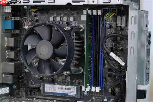 搭载兆芯KX-7000！智微华光E700-ZD台式机图赏