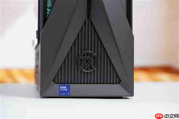 侧透面板+炫彩光带!华硕天选6X台式机图赏