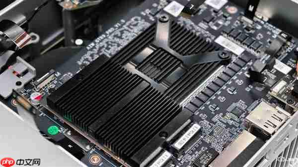 两个巴掌大的迷你主机卖12999 零刻是不是飘了