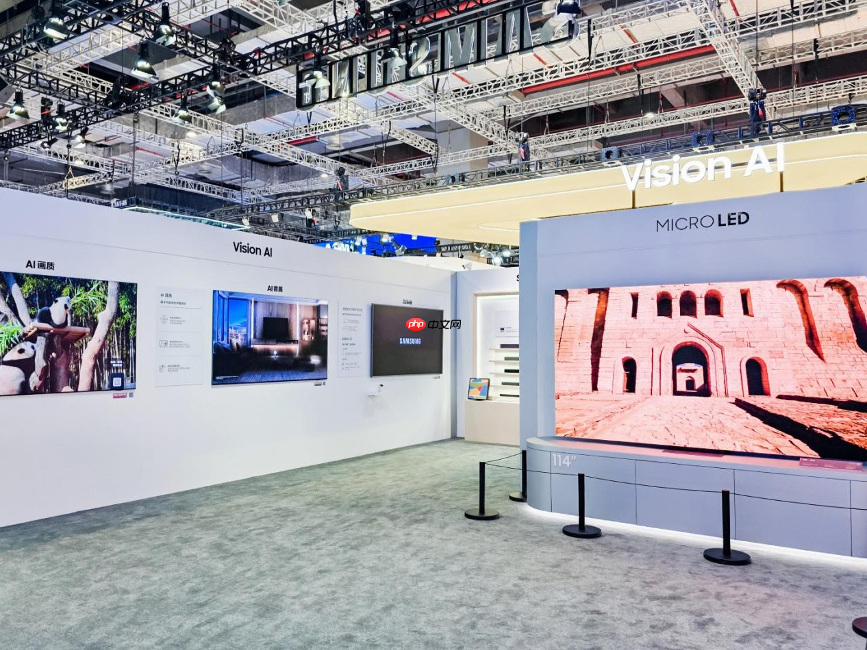 “进博会全勤生”:与中国同行,即与机遇同行