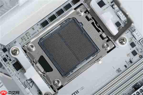 支持10000MT/s内存!微星MPG X870I EDGE TI EVO WIFI主板图赏