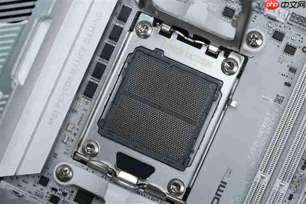 支持10000MT/s内存!微星MPG X870I EDGE TI EVO WIFI主板图赏