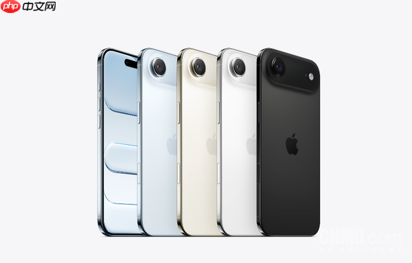 李想夫妇山姆购物被偶遇 全程使用iPhone Air超薄手机