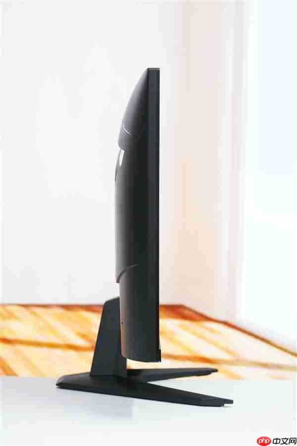 2K/210Hz仅739元！微星MAG 275QF E21显示器图赏