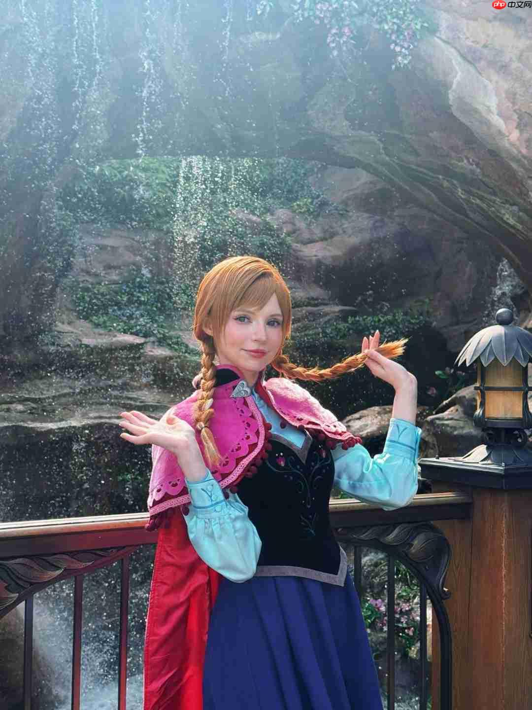 又大又白!艾什莉体模Cos《妮姬》莉贝雷利奥