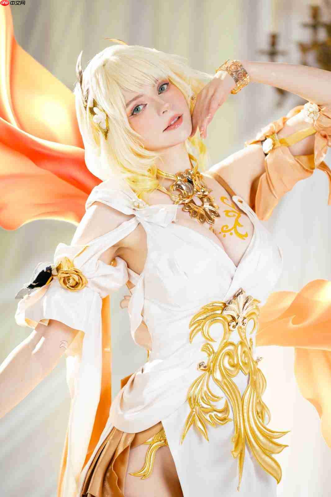 又大又白!艾什莉体模Cos《妮姬》莉贝雷利奥