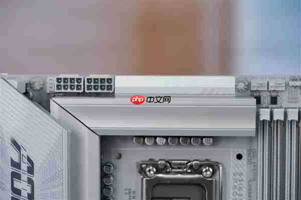 雪景房主机必看！技嘉电竞冰雕Z890 AORUS PRO ICE主板图赏