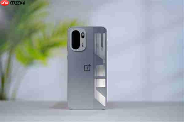 同档唯一165Hz超高刷直屏!一加Ace 6图赏