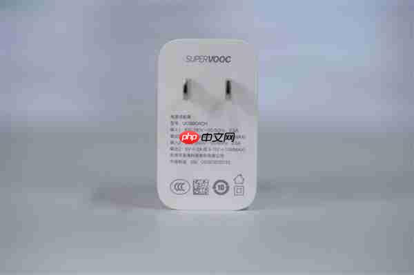 同档唯一165Hz超高刷直屏!一加Ace 6图赏