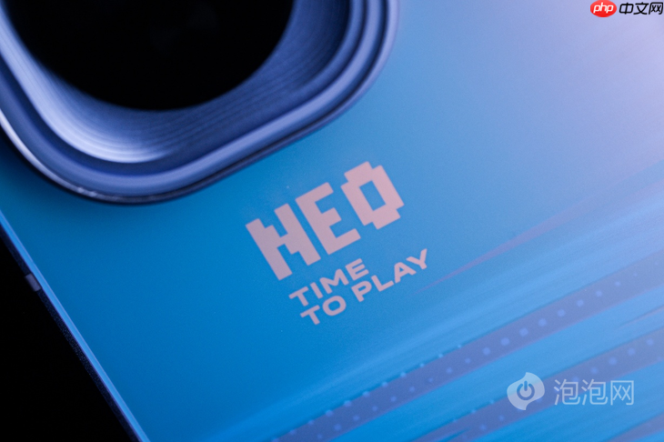 iQOO Neo11开售：2K屏+双芯性能怪兽，首销2599元起