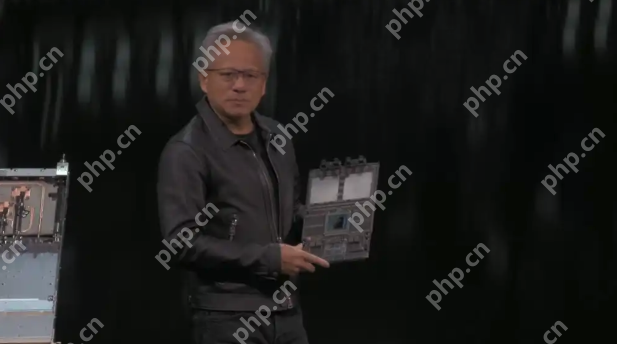 反驳“AI泡沫论”，展示下一代超级芯片，并宣布入股诺基亚 - php中文网