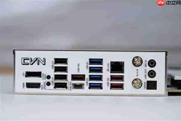 白色高颜值主板！七彩虹CVN B850 ARK FROZEN v14方舟图赏