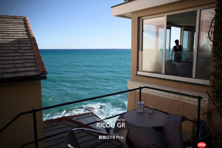 搭载理光GR影像系统,“街拍神器”真我GT8 Pro正式发布,3999元起