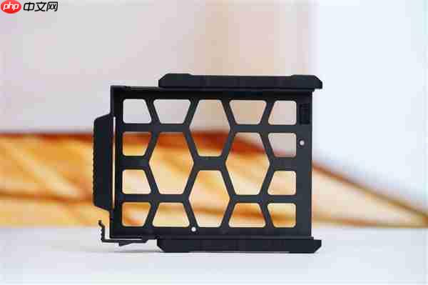 升级X86架构性能大提升！极空间Z2 Ultra图赏