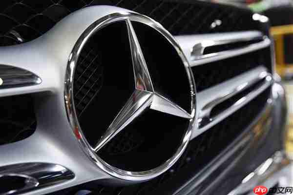 奔驰、大众、福特等汽车巨头都扛不住了!全球超13万汽车人将失业