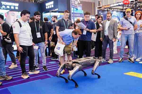 视源股份机器人产品集中亮相 产品已在海外市场陆续实现落地部署