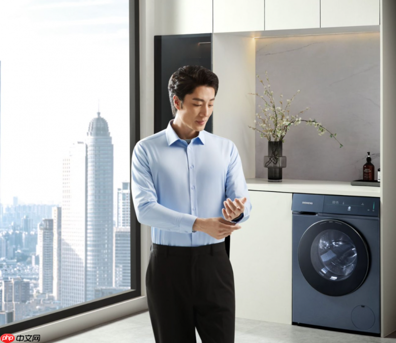智享高效洗护,西门子家电发布小幸熨洗干一体机,重塑都市精致生活