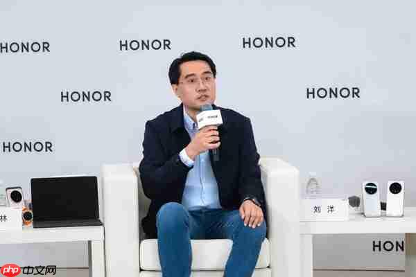 李健:开新局见未来 荣耀Magic8系列开启AI Phone时代