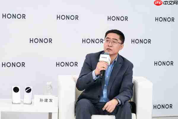 李健:开新局见未来 荣耀Magic8系列开启AI Phone时代