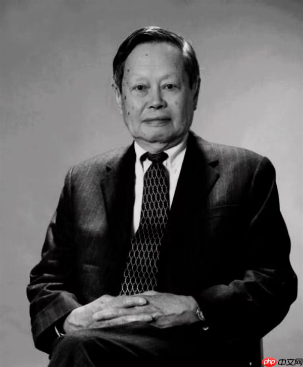 西湖大学施一公撰文追忆杨振宁：错过最后一面 懊悔不已！