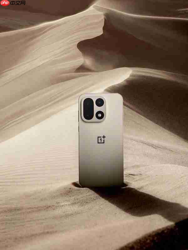 一加15配置汇总 首发航天级纳米瓷金属 猜猜卖多少钱?