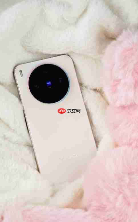 2025拍照最强的手机排名:四款影像旗舰横评 夜拍、旅行、性价比全涵盖