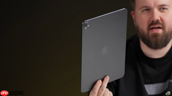 苹果最强平板！M5版iPad Pro开箱上手提前泄露：升级12GB内存 GPU性能大涨