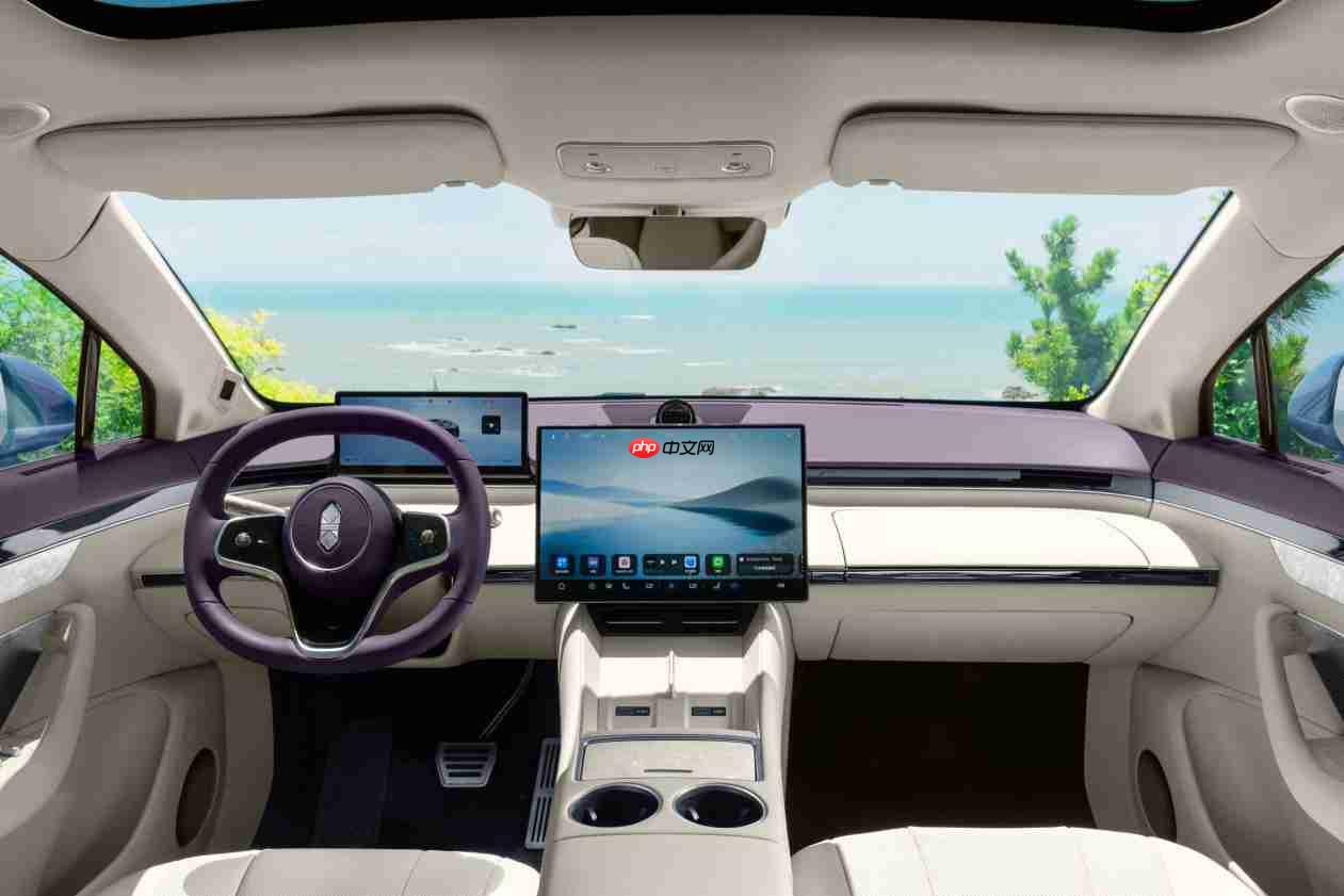 李连杰女儿的新婚礼物严选!智界R7如何同时征服两代人?