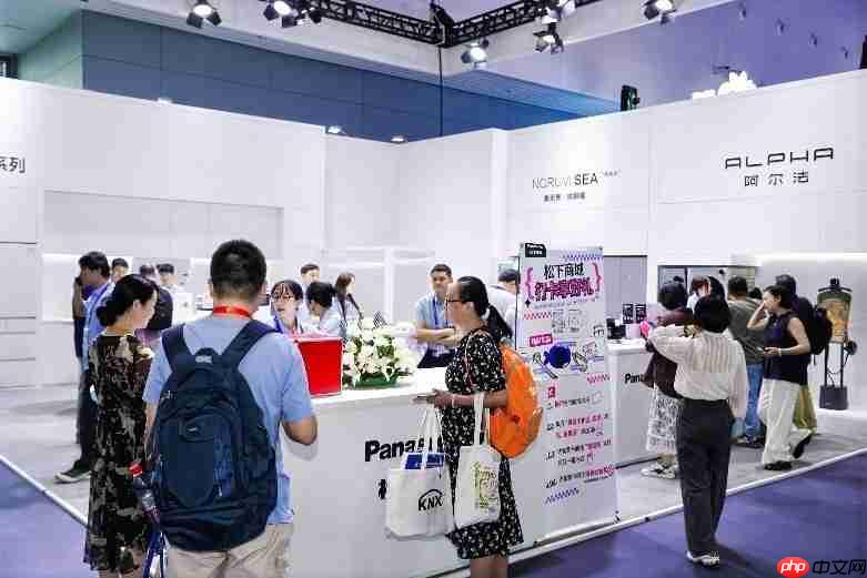 松下携全场景智慧生活方案亮相第四届数贸会旗舰洗护新品首秀