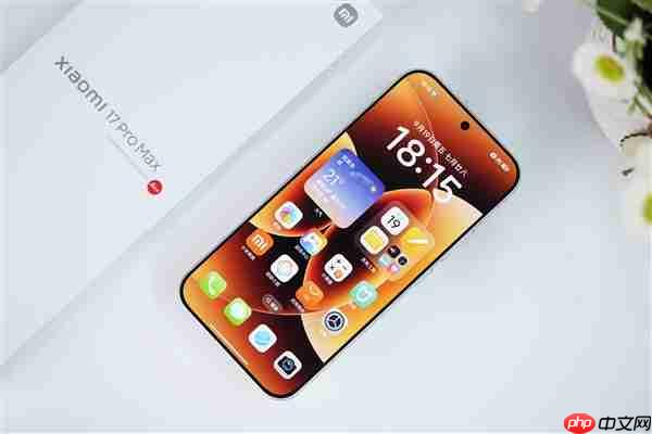 多一块屏对标iPhone 17 Pro Max！小米17 Pro Max图赏