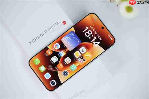 多一块屏对标iPhone 17 Pro Max！小米17 Pro Max图赏